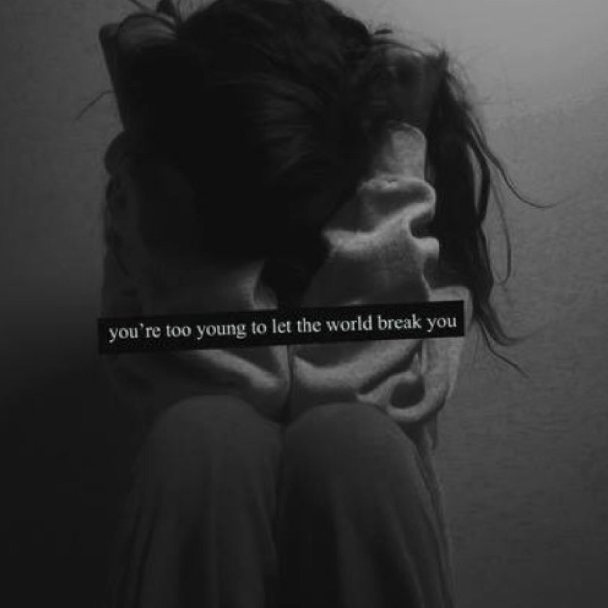 I'm here to help teens with their problems because sometimes you just need someone to be there for you. Well guess what. I'm here Lovelies ❤️