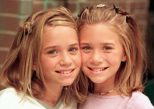 Hey! I'm Amber! Kinda the girly one. Unlike Anais. -Amber || Uhm....I'm Anais. UH-NY-ISS. Get it right. Get it tight. -Anais.