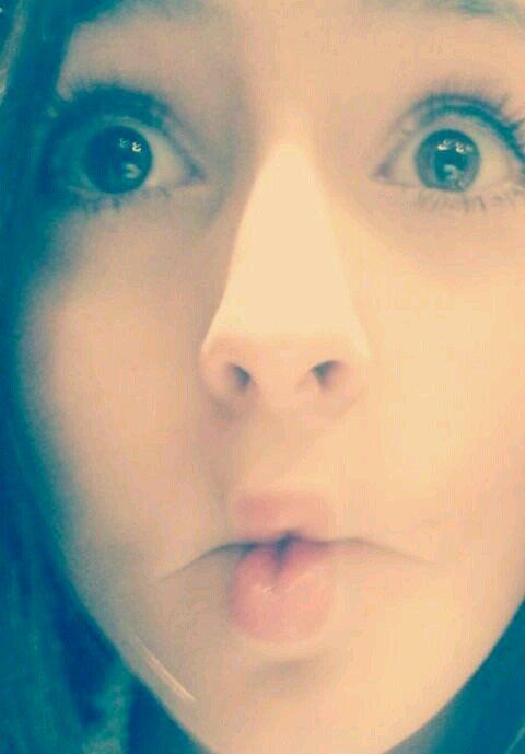 marisapp28's profile picture. 28-10-99. Aprender de los errores, pero vivir la vida a tu manera, siendo feliz.