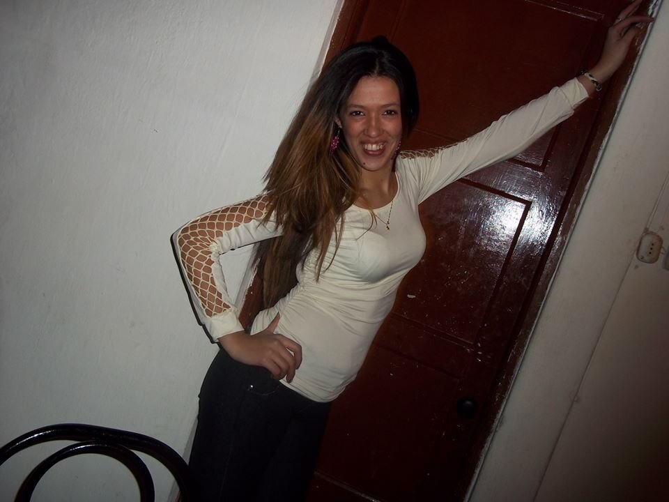 carolvpereira's profile picture. 