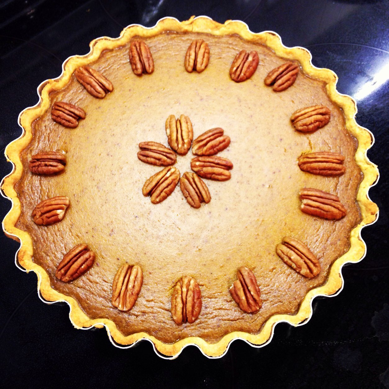 ScrapeThePlate1's profile picture. Dedicated to wonderful, delicious, hearty cooked and baked food. The type of food that forces you to have more than one helping, and to scrape the plate clean!