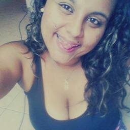Sou abelha sem mel , estrela sem céu .. procurando você ♪