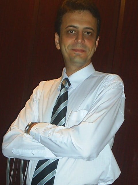 JCCaparelli's profile picture. Radialista, jornalista Rádio CBN 90.5 FM, assessor de imprensa e alérgico a pessoas que prejudicam outras. site: http://t.co/X3uHxW3RuR