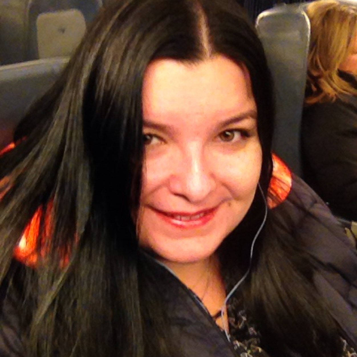 lynnangela29's profile picture. U2 and figure skating fanatic with side obsessions of reading and sci fi.