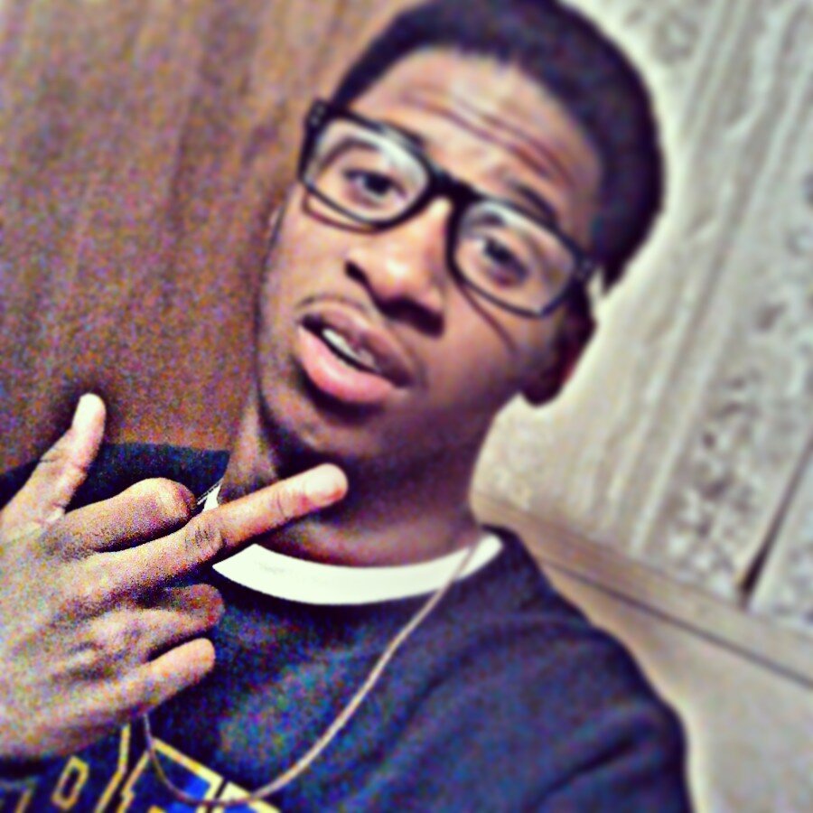 Follow Me I Will Follow Back Snapchat me : blessgameshidd kik me : Mobb_400