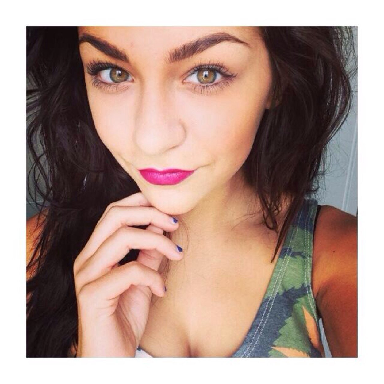 Im not fangirl im a walidinator ... Follow my main fan acc @jaisjuicydick