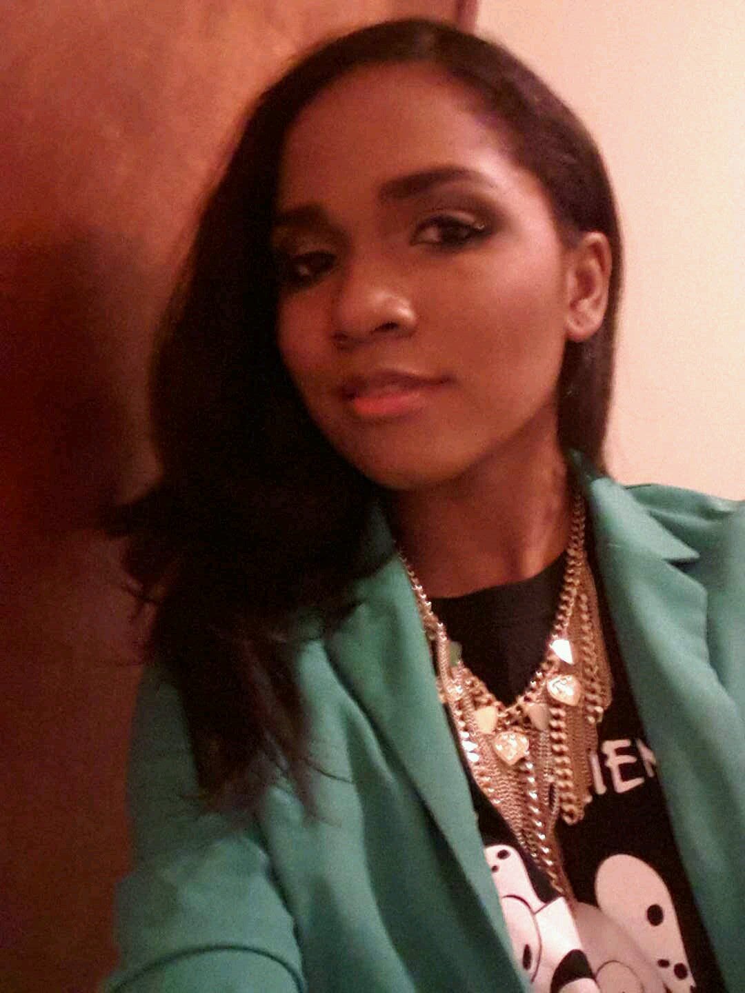 michelmccalman's profile picture. everybody dies but not everybody lives. I choose to live!