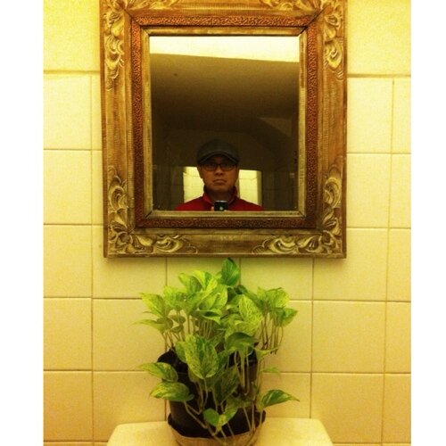 embohpokoke's profile picture. a snapshot everyday keep the doctor away |
Disclaimer: 
embohpokokeyongeneikiwesgakolehprotescoook