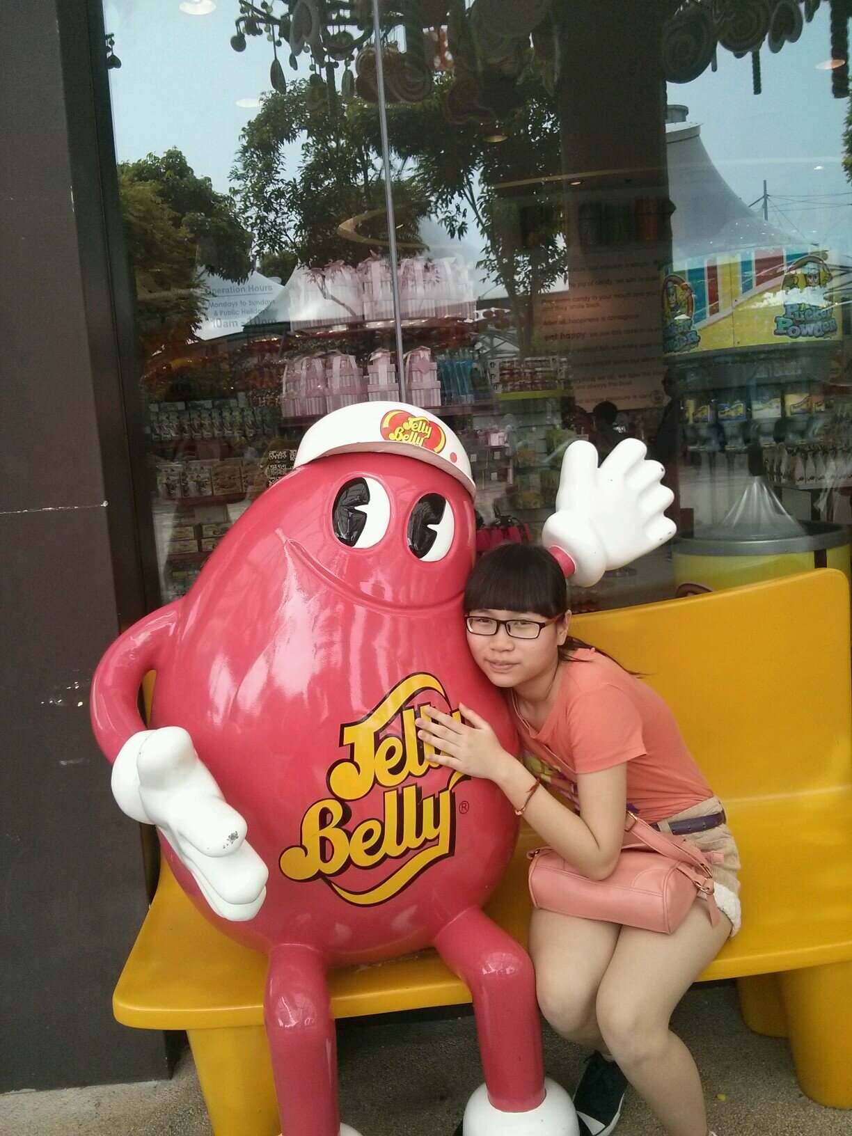 Hi everybody!!!!! Nice to meet you