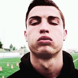 FC PRO BEST @Cristiano ♥ #HALAMADRID | meu tt oficial @gabimadridista | meu fb http://t.co/VzrRIALqp0