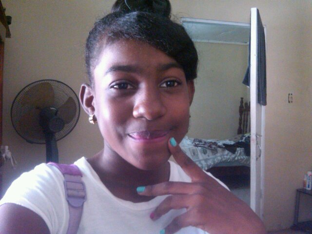 Soy una chica sencilla peroO con gran personalidad... PeroO si para tii soy un juegoO entonces---»Game Over ♥™