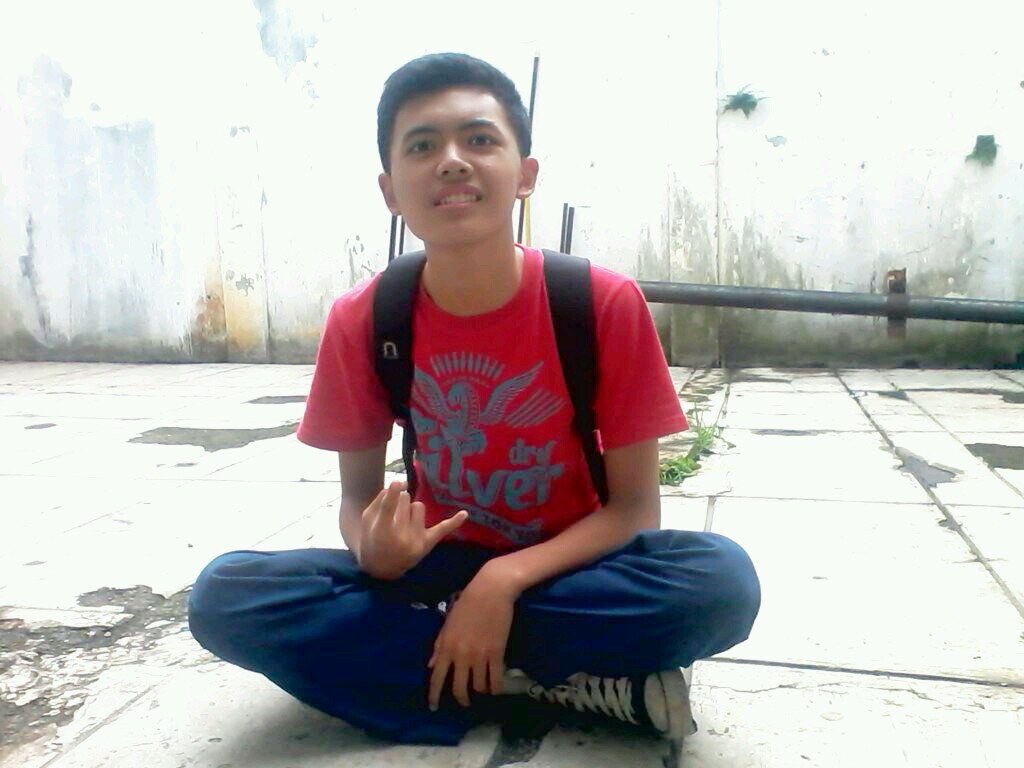 Follow @Raffimuhamad12,and @Firelicious_FC
