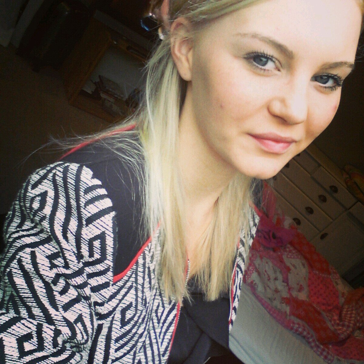 deniesanne's profile picture. 