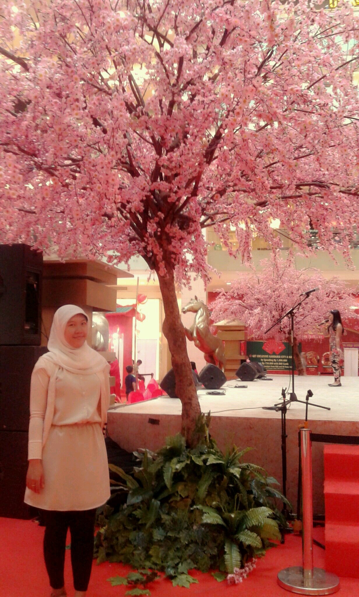 neaniar27's profile picture. ♥