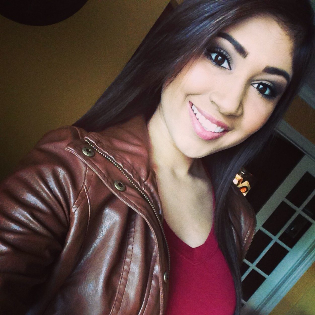 Junior. 16. Cheerleader. FHS. :)