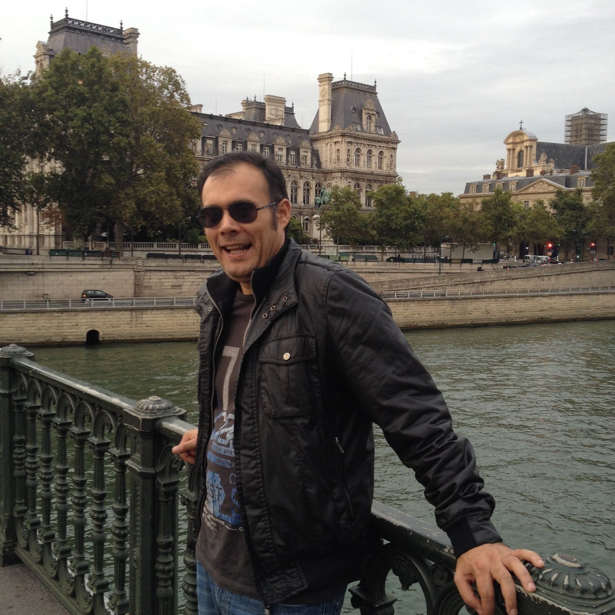 angelgandoy's profile picture. 