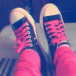 ILOVE ONE DIRECTION MATTYBRAPS LITTLE MIX
KATYPERRY DEMI LOVATO :) 
I am 11 years old :) FOLLOW ME MATTYBRAPS ...
:)   T.Q.M.  te quiero mucho :) 3