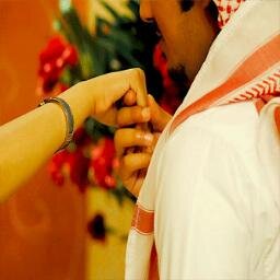 اريد سرير ابيض + غرفه دافئه + مغظي في يدي اليمنى + ممرضه في اخر غرفه الانعاش تقول دكتور توقف النبظ (هذا كل ما اريده)