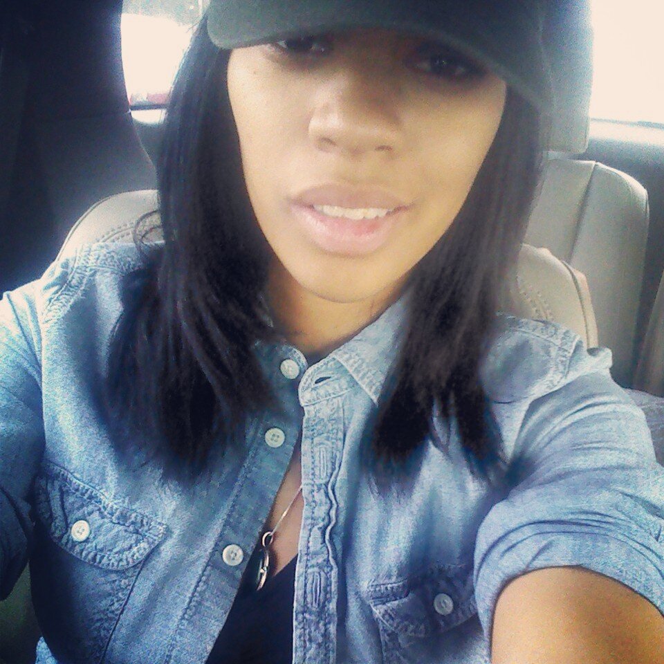 _iHoneyy_'s profile picture. Check My Credentials. 
Insta-- _iHoneyy_