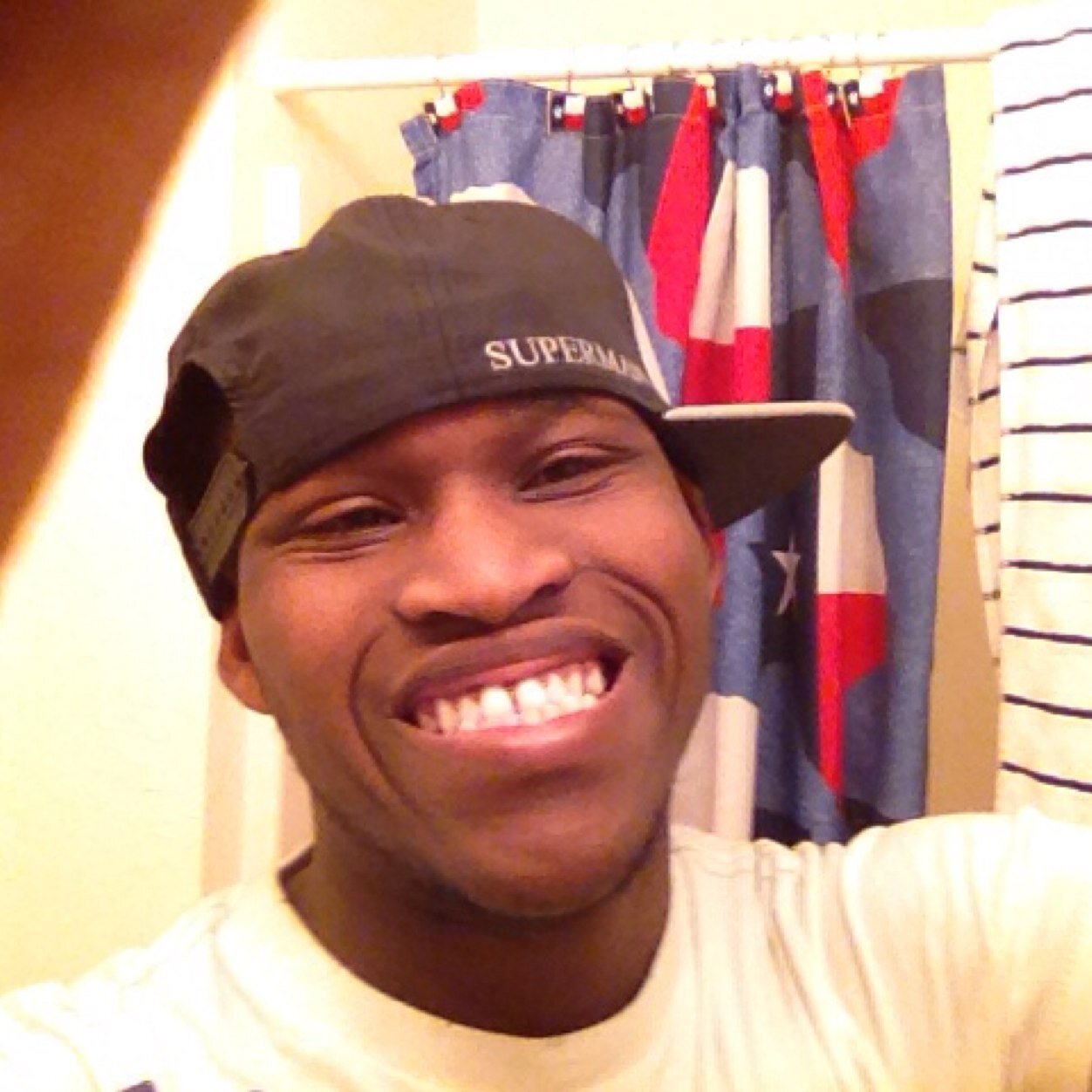 Creed15L's profile picture. Chris Reed jr. madly in love with @Deductionqueen