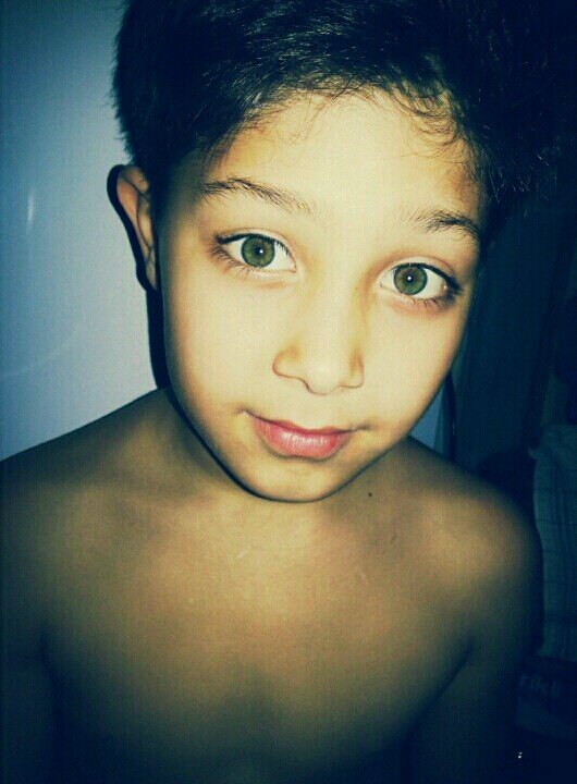 BatuAsrlan's profile picture. uzun boylu yesil gozleri yakisikli basketbol futbol hastasi