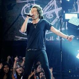 don't follow this account follow @tropicharry