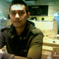 Reivan Azhar (@evan_thunkay) 's Twitter Profile