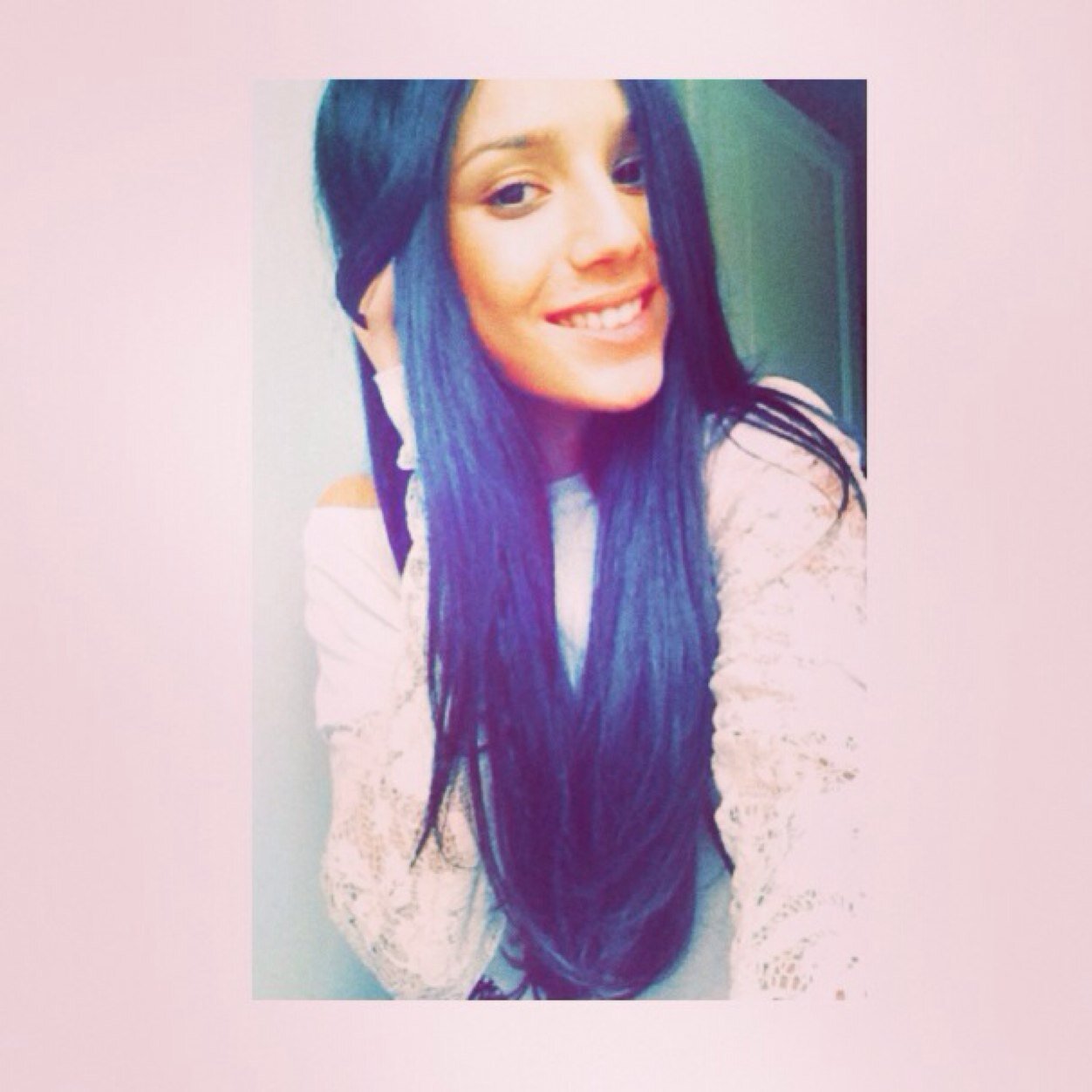 Instagram : amalxnina Snapchat; amal_x