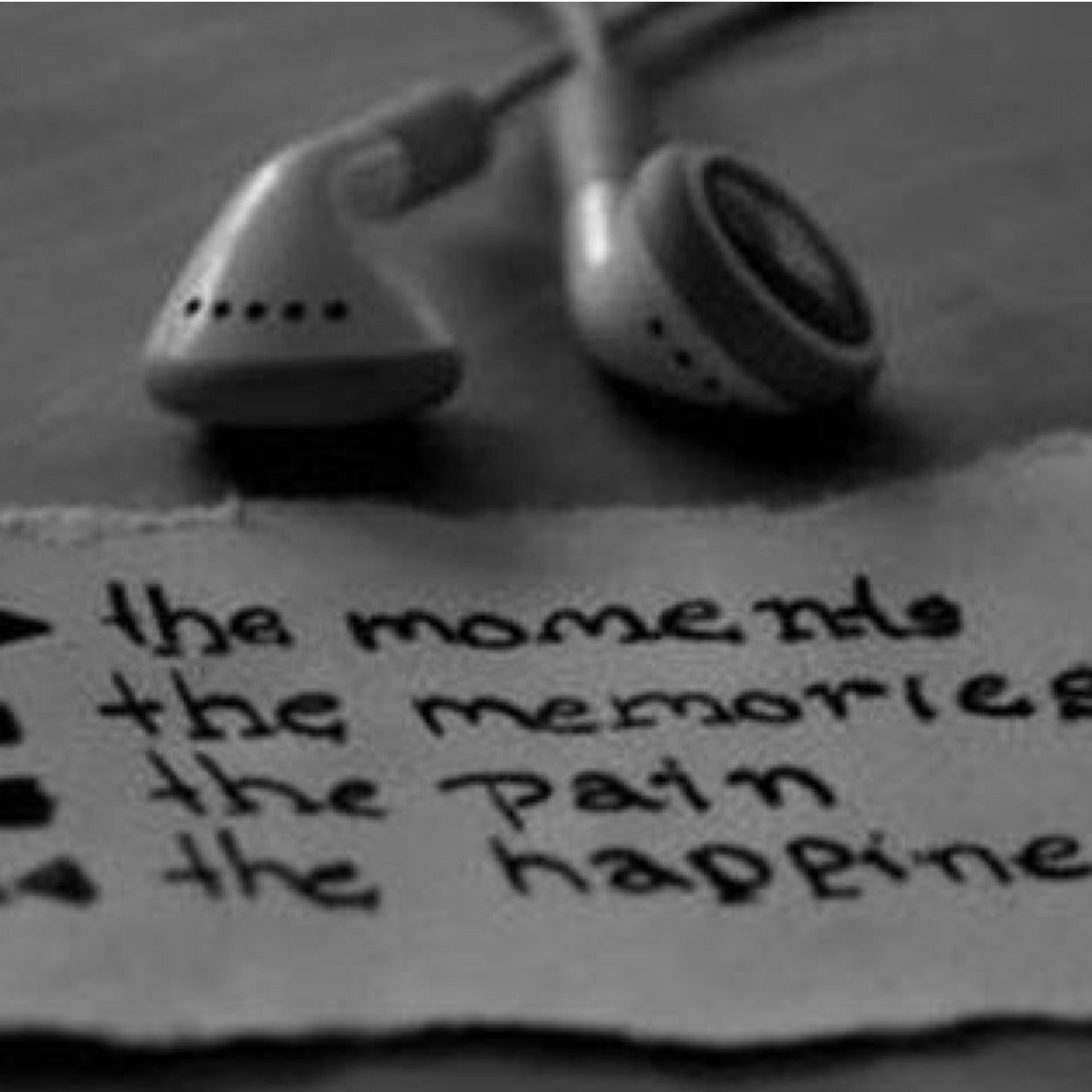 A SMILE represents different emotions!!