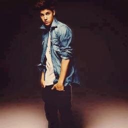 Being a Belieber isn't just a full time job, it's a lifetime passion♡. ƒσℓℓσω мє & ι'ℓℓ ƒσℓℓσω уσυ вαcк! Instagram': Syrine_lah