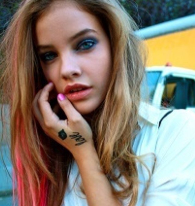 Barbara Palvin | 20 | single