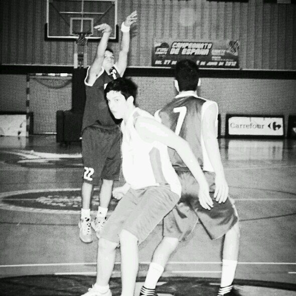 YourTitsOMG's profile picture. La frustración llega la mayoría de las veces por no pelear lo suficiente.