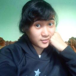 melaresa's profile picture. LIVE IS GIVING