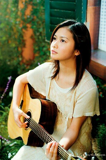 YUI大好きな人ふぉろみー♪相互ひゃくぱーせんと(*´ω｀*)