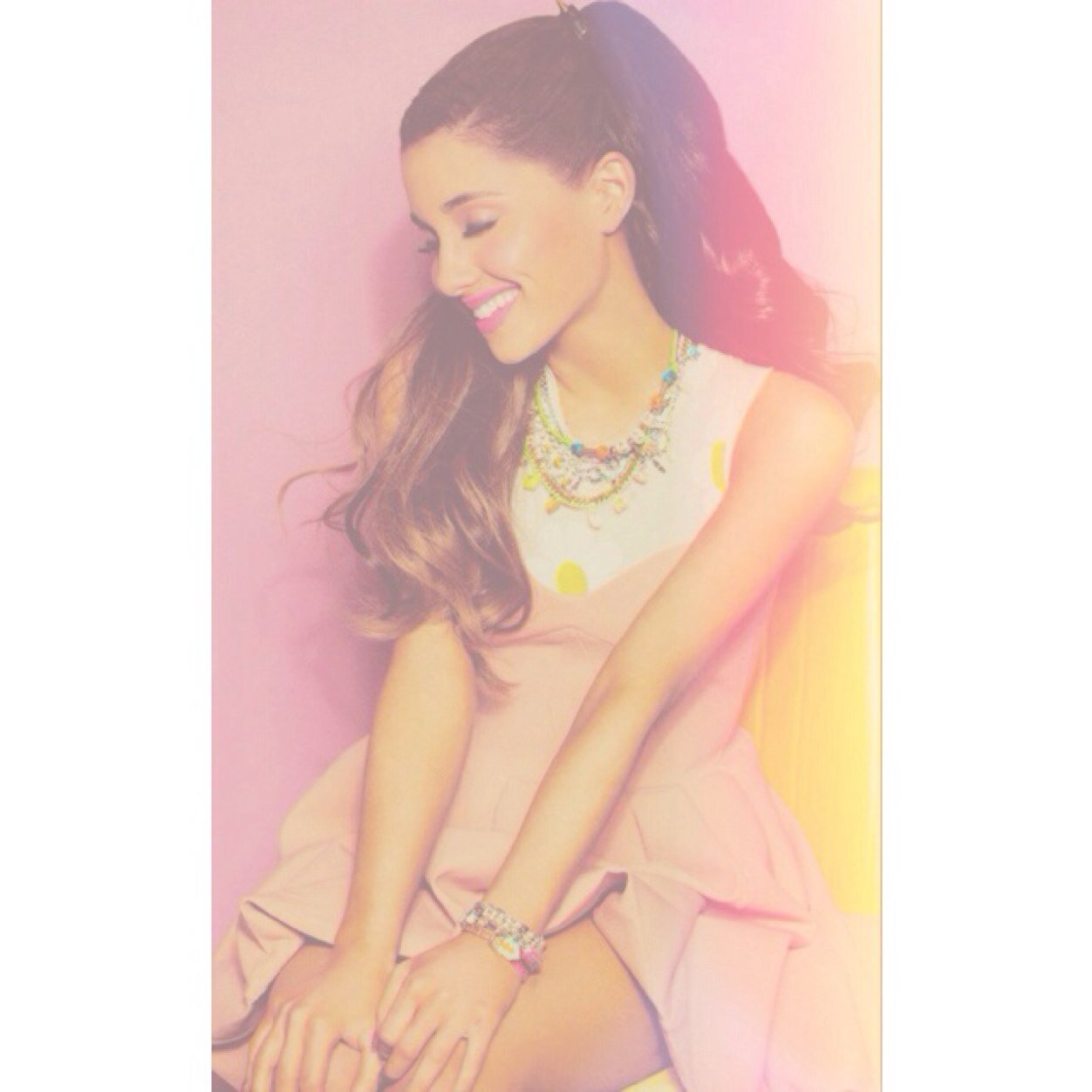 ariana is flawless amazing elegant beautiful pretty icon of perfectionist ✨ maddi-cody-alli followed