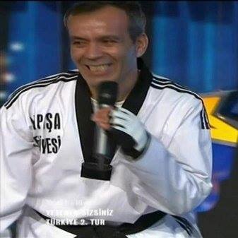 battal gazi özçınar taekwondo antrenörü hakem o-spor hakemi budokaido antrenör dünya rekortmeni
istanbulda  oturmakta