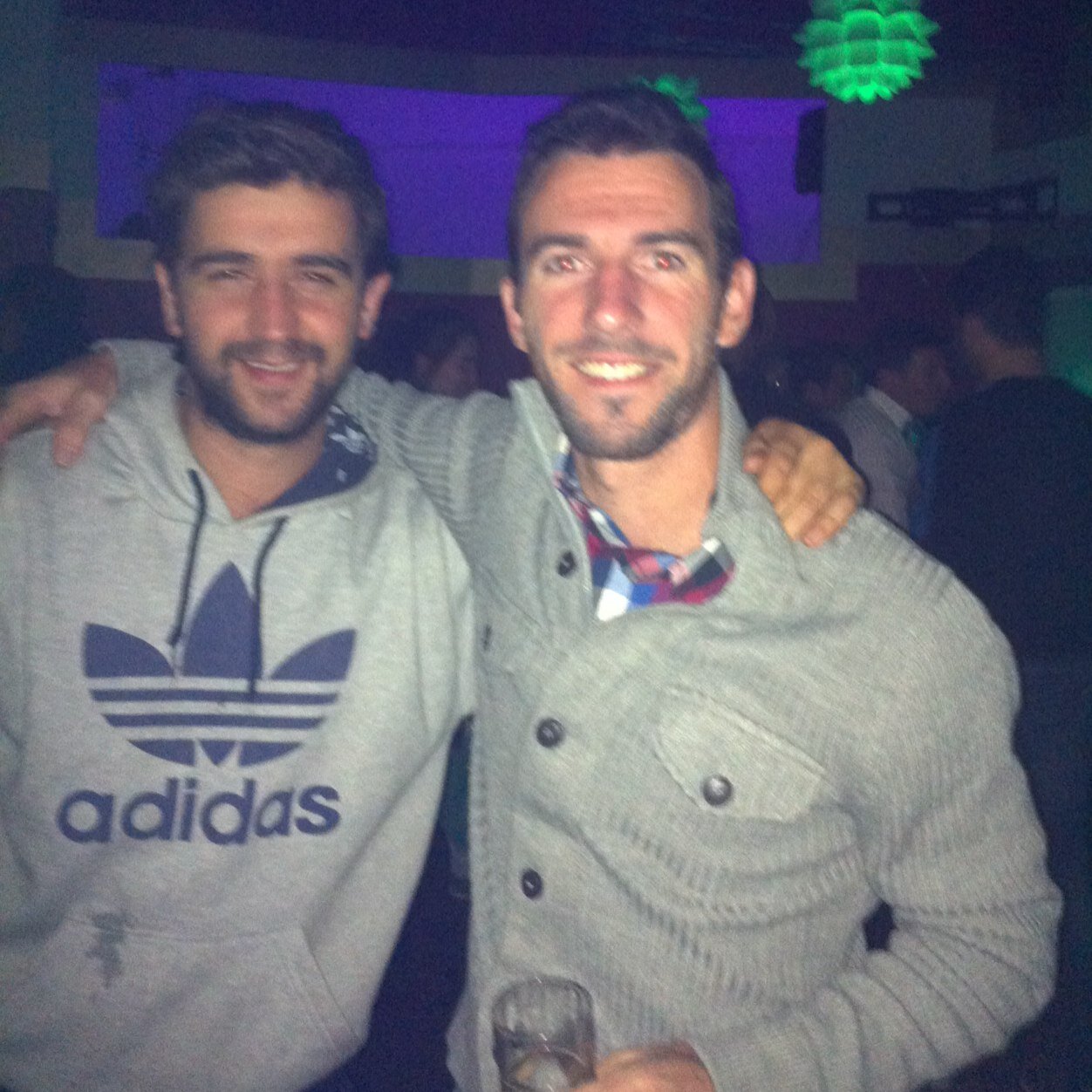 ChiquiBernal's profile picture. a robarle el tiempo al minutero que los relojes matan el tiempo! :)