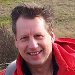 Operations management & marketing operations, wijngaardenier en wijnmaker, wedstrijdzeiler.
