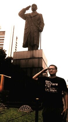 4team Smalabaya | EP Unair '06| Blue man | Interisti | Indonesia