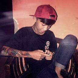 RendyXJS's profile picture. 