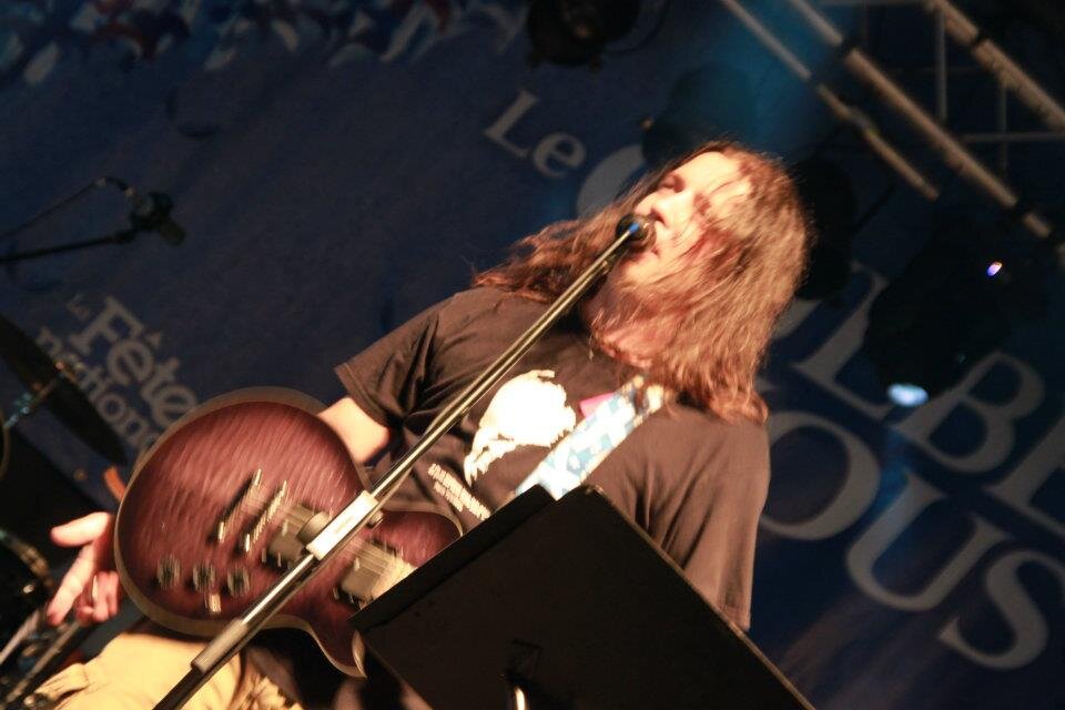 paradis_lucas's profile picture. Copropriétaire des Studios Vesprée, entreprise spécialisé en sonorisation et éclairage. Musicien dans les groupe La Vesprée et Bouche Trou.