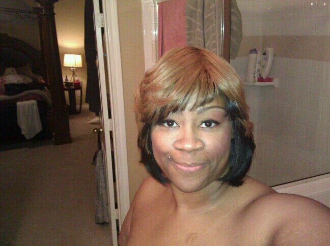 transfixedb4you's profile picture. AMAZING!! even 2 those who think u r hating!