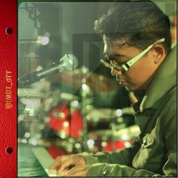 Musician[ @thetitansband ] Producer[ @Ch1ll_L @MK_MN ] Arranger Designer Photograph[ https://t.co/DsPg05tNl2 ] #Vespalovers #VWlovers