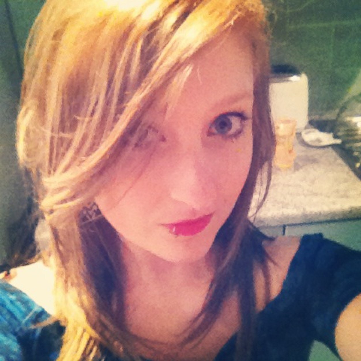 27. small. ginger. livin' the high life of an accountant!