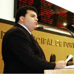 Engenheiro; Dir.da Assoc. de Eng. Seg. Trab.(ARES-10 anos); Voluntário em ações Socioambientais(30 anos);Organização de Eventos, Esportes e Marketing Esportivo.
