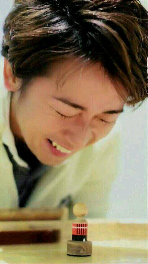 storintki's profile picture. 氏名倭文奈津紀(_)　人見知りでしゃべるの苦手だからあまりしゃべらない！とかいいつつ介護の仕事してます(^O^)　嵐大好きです！