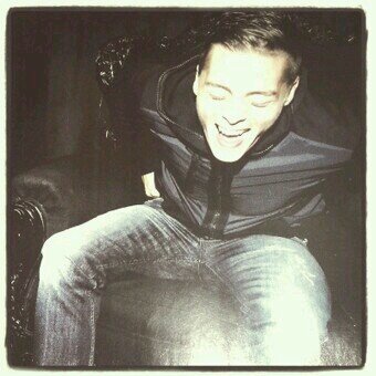 chachou87190320's profile picture. Aller mes follow sur ce nouveau compte : @chachapokora