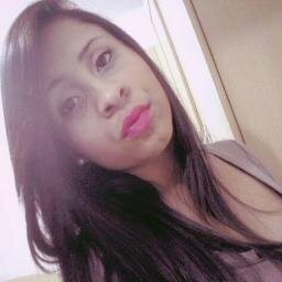 ..porque metade de mim é amor… E a outra também ♥