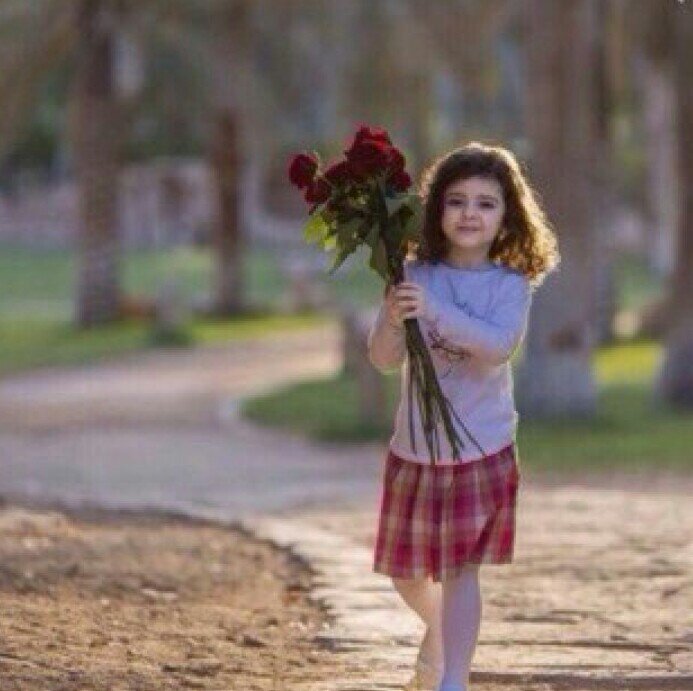 ...اتمنى أن اكون ذكرى جميله في حياة كل من التقيت به. .الخاص مهمل