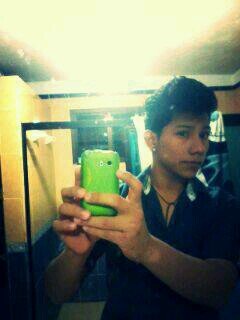 Russell_96's profile picture. Soy Uno Mas Del Monton O Yo Me Considero Asi... Muchas Personas Dicen Que Soy Muy Lindo Y Muy Tierno Pero Nose De Donde Se Basan :/